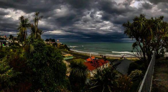 Mike & Jenny'S Kaka Point Accommodation エクステリア 写真